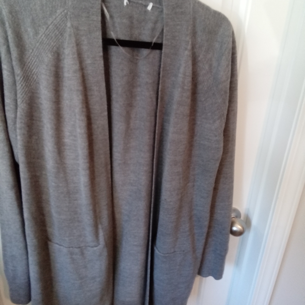 2-$10... Gray Sweater Cardigan Size L Great For Everyday Business Casual Wear
